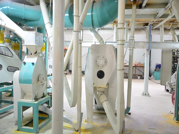 陜西50噸級玉米深加工機械安裝調試現場（圖）